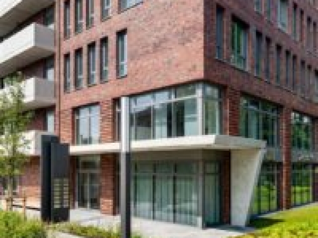 Eckansicht Hauseingang Wirtschaftlichkeitsberechnung Immobilien Foto Eckansicht von außen des Eingangsbereiches, Fotograf Karsten Knocke
