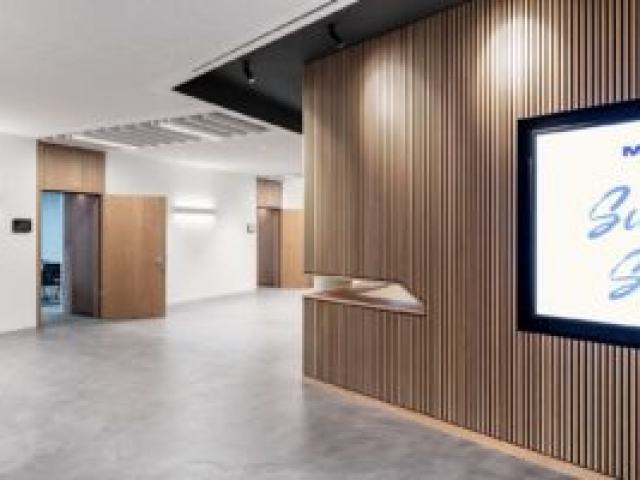 Foyer Wirtschaftlichkeitsberechnung Immobilien Foto Foyer mit Druchgängen zu Besprechungsräumen, Fotograf Karsten Knocke